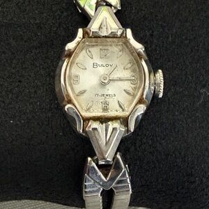 Vintage Women's Bulova watch 10kt rolled gold plate